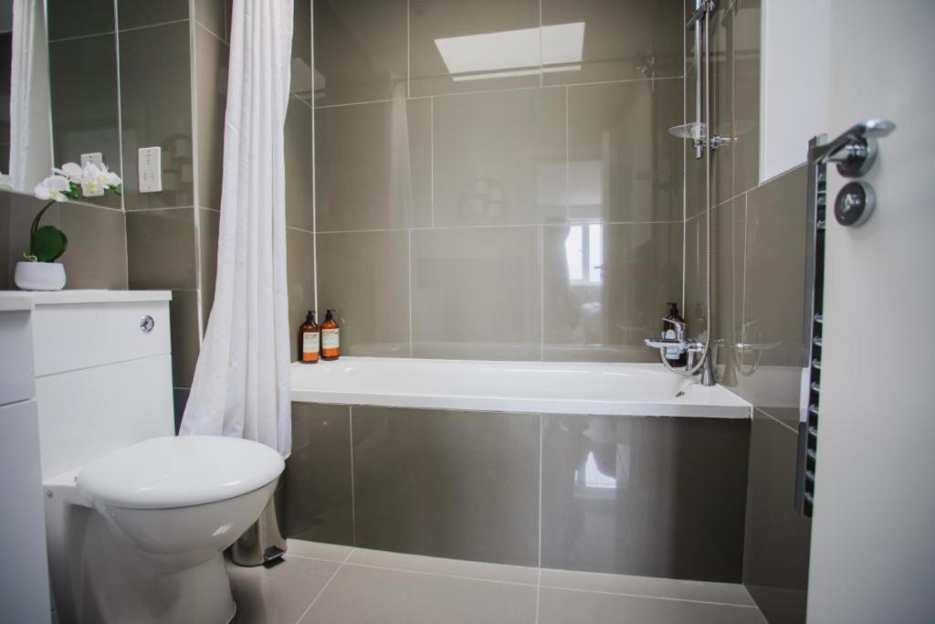 Penthouse At Chelsea Cloisters Hotel London Kültér fotó